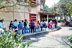 Contractual staffers take a 'break', leave Mumbai University paralysed