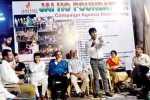Muslim community in Mumbai campaign against rash driving