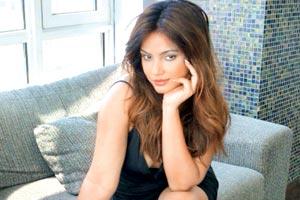 Neetu Chandra reunites with Pradeep Sarkar after nine years