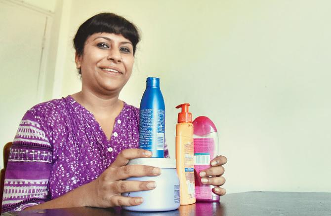 Pooja Sinha Roy now sends her plastic to Urjaa Foundation which sends it to a firm in Pune that converts plastic into bio-fuel. Pic/Nimesh Dave