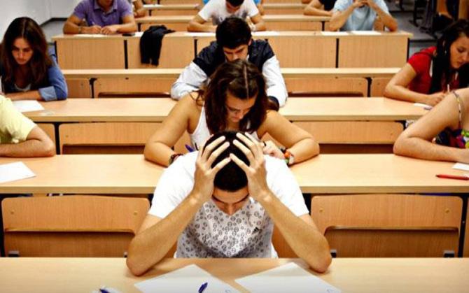 With just a day left for deadline, candidates are under tremendous pressure. Representational Image