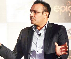 Did you know Virender Sehwag came knocking on Sourav Ganguly's door at 5.30 am?