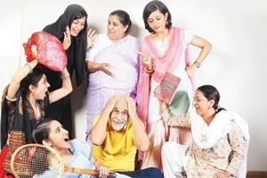 Naseeruddin Shah directs an all-female cast as a tribute to Ismat Chughtai