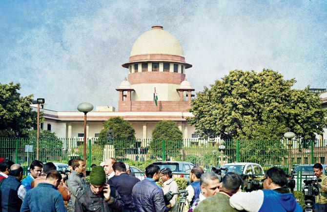 SC sought responses from the Bar Council of India, state bar council, Jammu High Court Bar Association and Kathua district bar association by April 19. File Pic