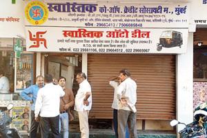 Thieves make away with Kandivli credit society's lockers containing lakhs