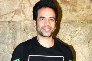 Tusshar Kapoor plans day according to son Laksshya's time table