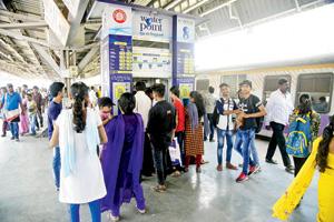 Mumbai: Railway's water vending machines help quench Diva locals' thirst