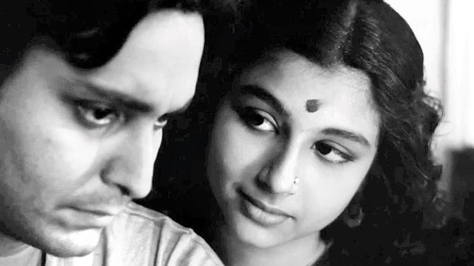Soumitra Chatterjee and Sharmila Tagore in Apur Sansar