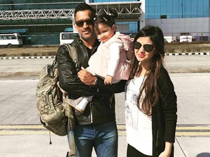 View Photos: MS Dhoni and Sakshi