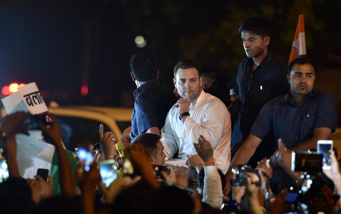 Kathua, Unnao rape cases: Rahul Gandhi, Priyanka Gandhi protest at India Gate