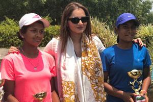 Sania Mirza spotted for first time after announcing pregnancy. See photos!