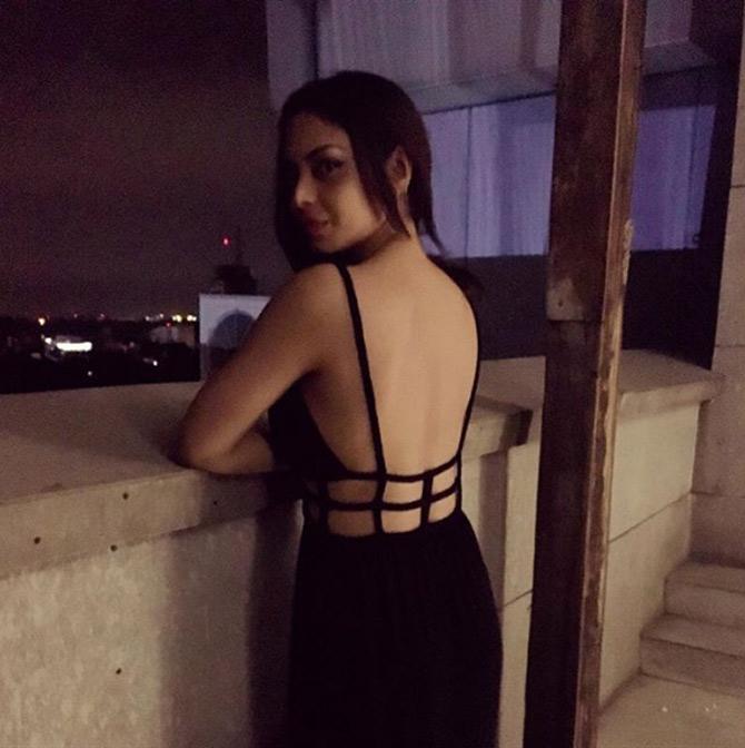 Sonam Bhattacharya shared this picture clicked of hers by Sunil Chhetri on Instagram, she captioned  Just look up, we are both under the same starry sky!!! Pic courtesy : @chetri_sunil11  (picture courtesy Sonam Bhattacharya Instagram)