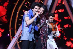 Anil Kapoor renames Indian Idol 10 contestant Ankush Bharadwaj as Kishore Kumar