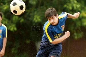 Daksh stars in DY Patil's win 