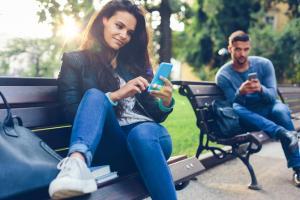 Online daters seek more desirable mates: Study