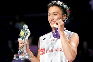 Badminton: Momota becomes first Japanese to clinch men's singles title