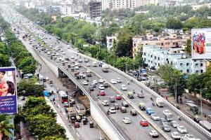 Mumbai's killer roads: Speed demons make Kherwadi bridge hell