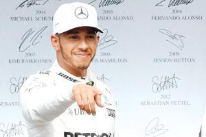 Belgian Grand Prix: Lewis Hamilton snatches pole position in rain-hit qualifying