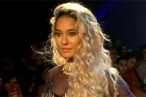 LFW 2018: Lisa Haydon, other Bollywood celebs dazzle on the ramp