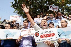 Militants release two relatives of J&K policemen, keep nine in custody