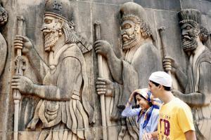 Parsis offer prayers, celebrate community's new year