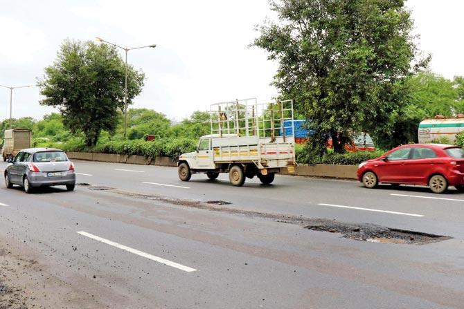 The pothole in Kanjurmarg on the Eastern Express Highway that head constable Ishwar Gawade