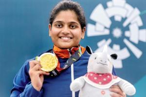 Rahi Sarnobat shoots into history books with gold in 25m pistol event