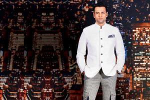 I am remaking Swabhimaan, says Rohit Roy