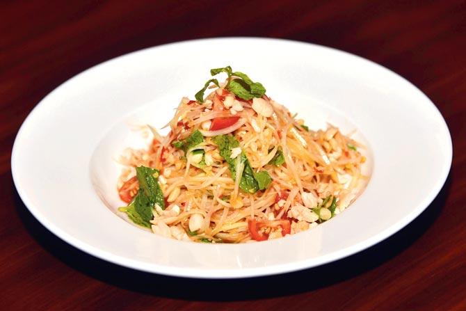 Som tam salad
