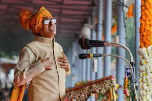 Shivraj Singh Chouhan launches Dial 100 Police Mobile App, hails MP police