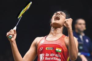 World Championships: Sindhu sizzles, but Saina slips in China