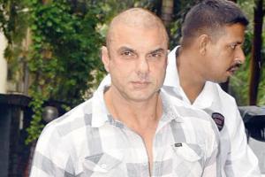 Sohail Khan goes bald