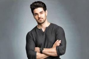 Sooraj Pancholi to interact with army officers in Amritsar!