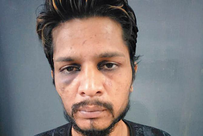 Shahnawaz Agwan posed as a courier boy