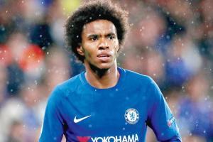 Chelsea mid-fielder Willian: Wouldn't have played for Antonio Conte