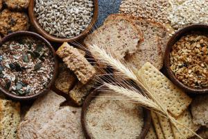 Whole grain carbohydrates must for oral health