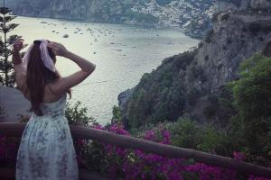 Jacqueline Fernandez looks radiant in these latest pictures