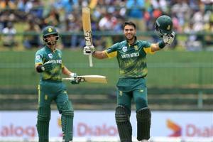 South Africa make 363-7 in 3rd ODI against Sri Lanka