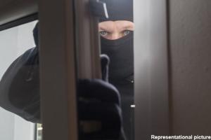 Rs 14.50 lakh looted from finance company staff in Motihari