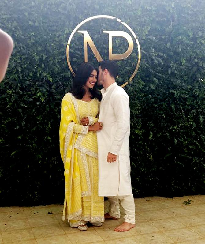 Priyanka Chopra, Nick Jonas 