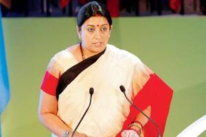 Union minister Smriti Irani visits AIIMS to enquire about Vajpayee's health