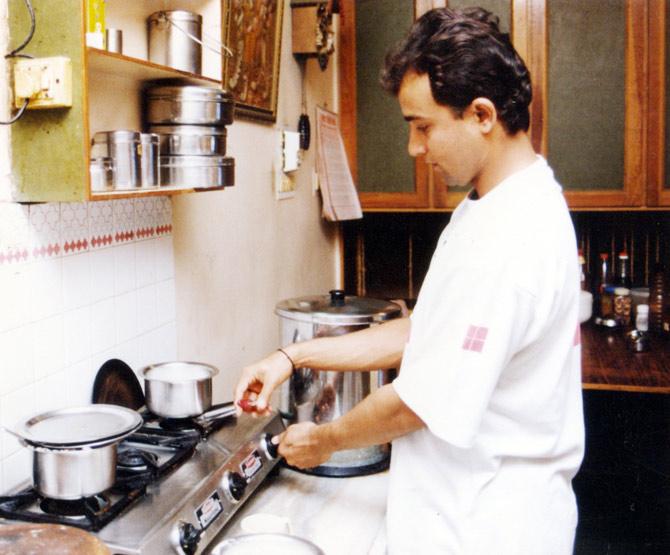 In pic: Nayan Mongia tries his hand at cooking
