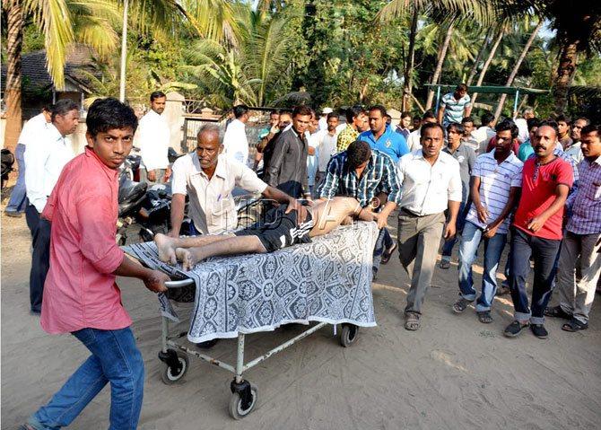 Students taking selfies drown as waves pull them into the sea: Despite warnings from locals and faculty members about the high tide, students from Pune's Abeda Inamdar College ventured into the sea at Murud to click pictures on February 1, 2016. What was supposed to be a fun-filled daylong picnic for the students at the Murud beach for the batch of 116 students, ended into a tragedy when 14 of them drowned. Six students  , including four boys and two girls  , were lucky enough to be rescued.     