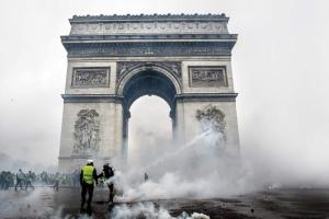 France takes fuel out of protest fire