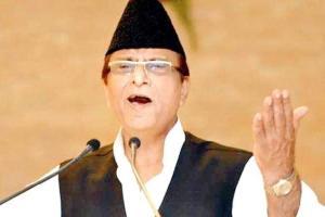 Who put cattle carcasses at the spot, questions Azam Khan