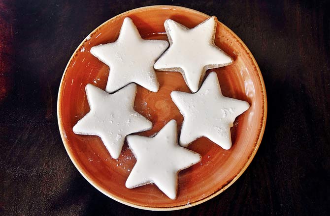 Cinnamon stars