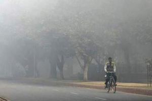 Delhi's air quality 'severe' as city witnesses 4 degree celsius cold