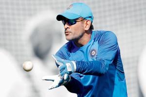 Dhoni back in T20 squad for NZ, Pant dropped from ODIs