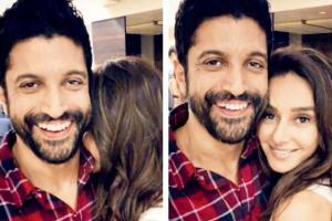 Farhan Akhtar and Shibani Dandekar make it official with this picture?