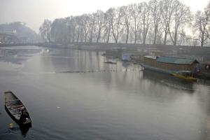 Srinagar, Jammu experience coldest night of season